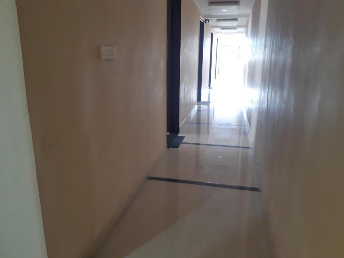 Hotel Cnr Residency Madanapalle Exterior foto