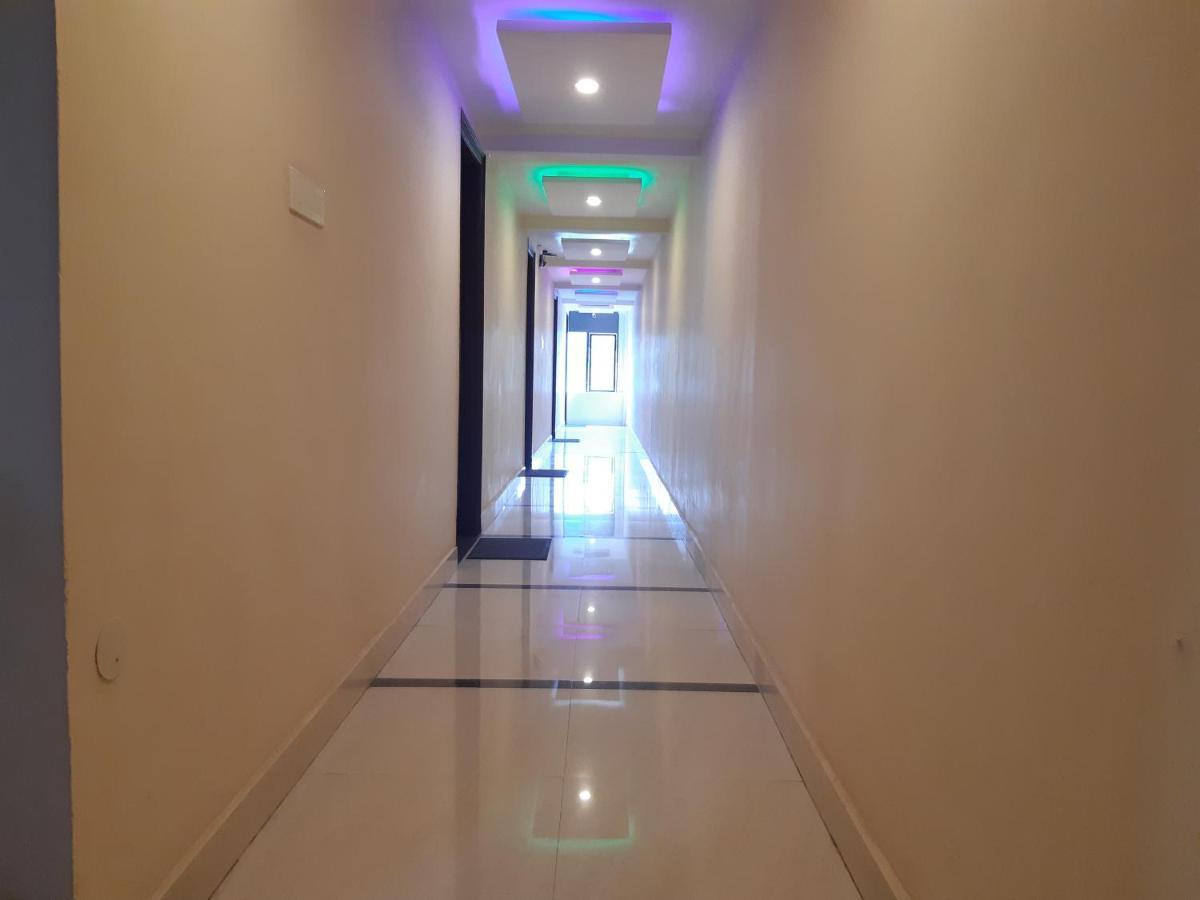 Hotel Cnr Residency Madanapalle Exterior foto